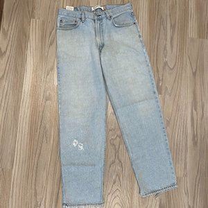 Levi 550 Relaxed Fit Light Wash Jeans  34x32
